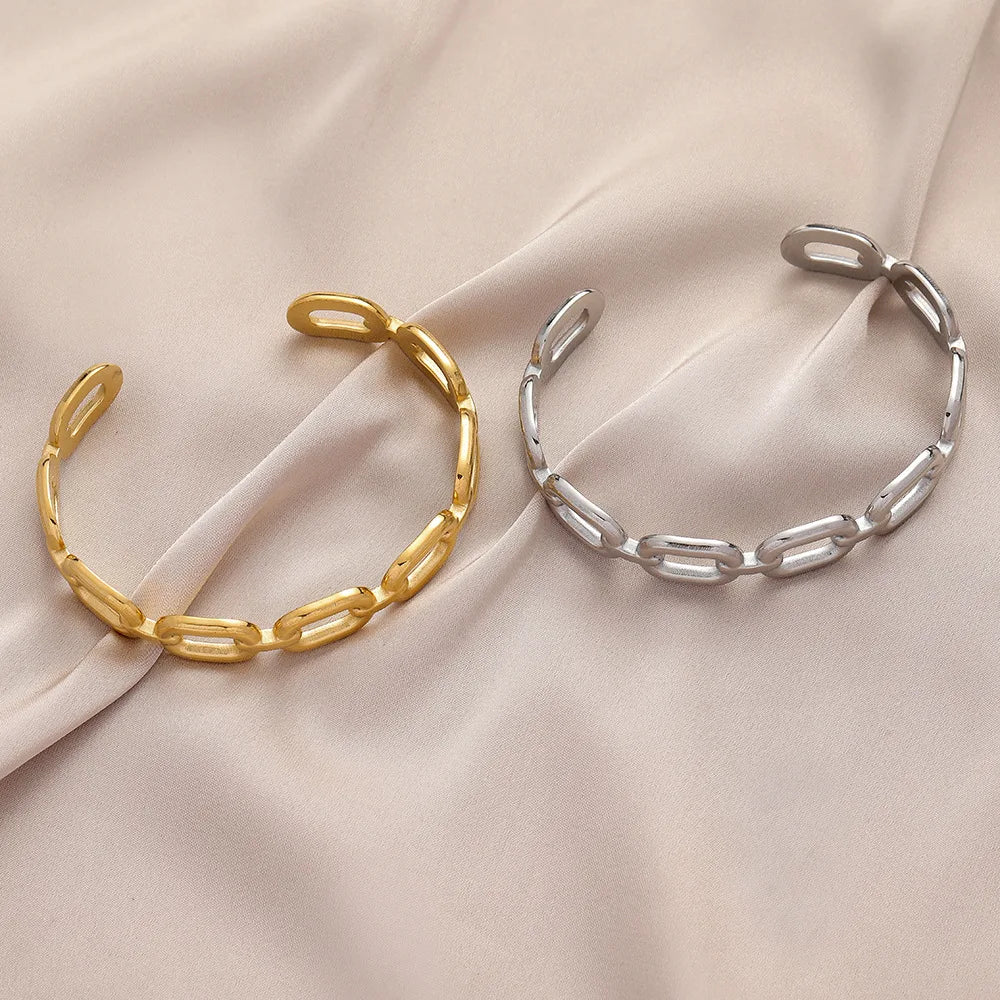 Gold Luna Link Bangle