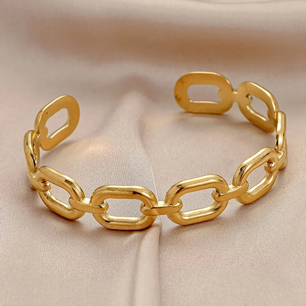 Gold Luna Link Bangle